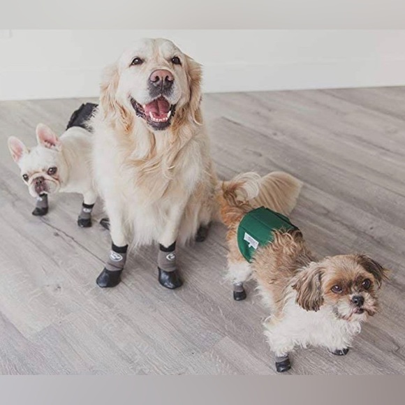 146. NWT Dog Quality Grippers Non-Slip Dog Socks (M) - Picture 14 of 14